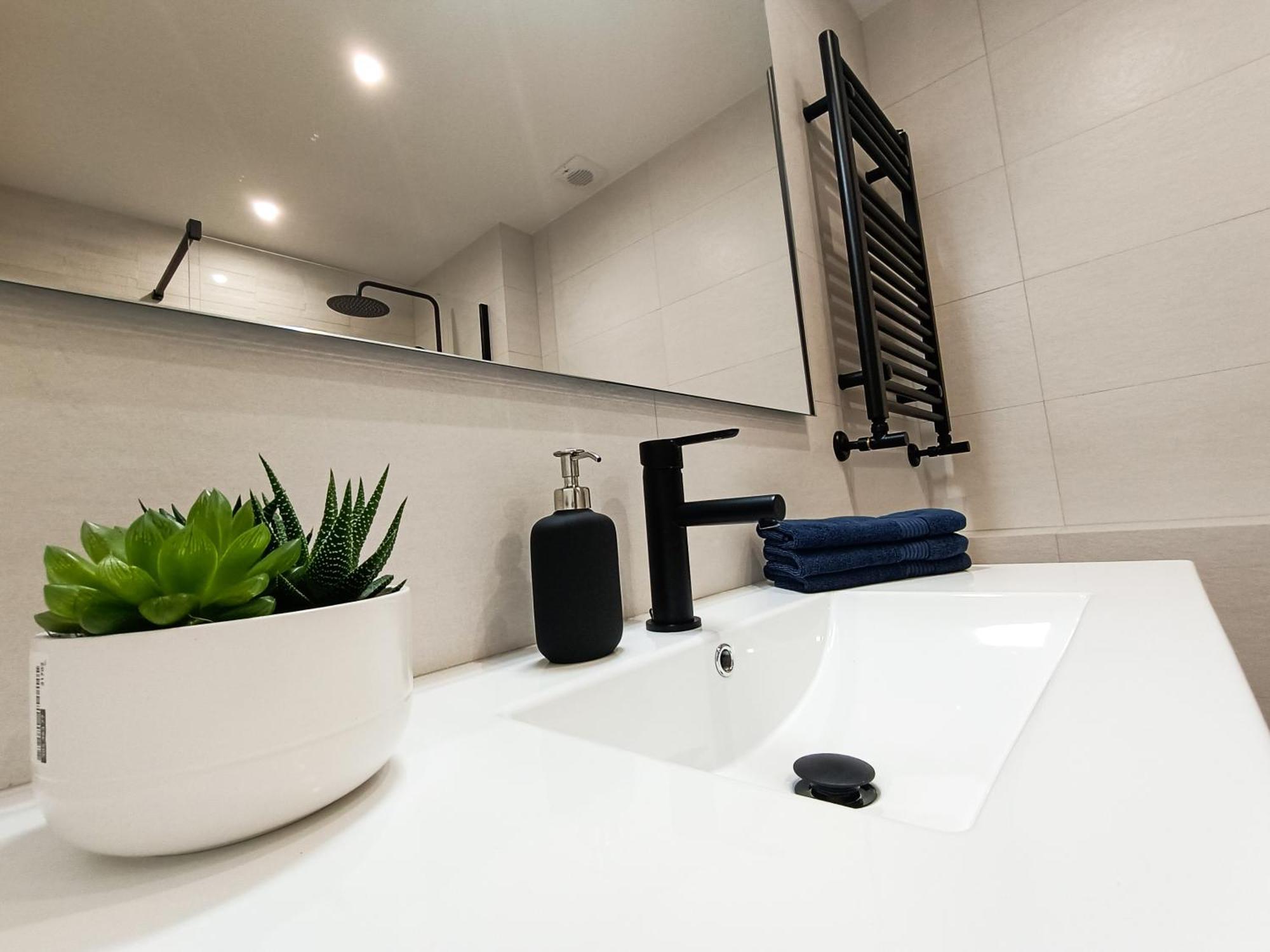 Centric Rooms In Мадрид Екстериор снимка