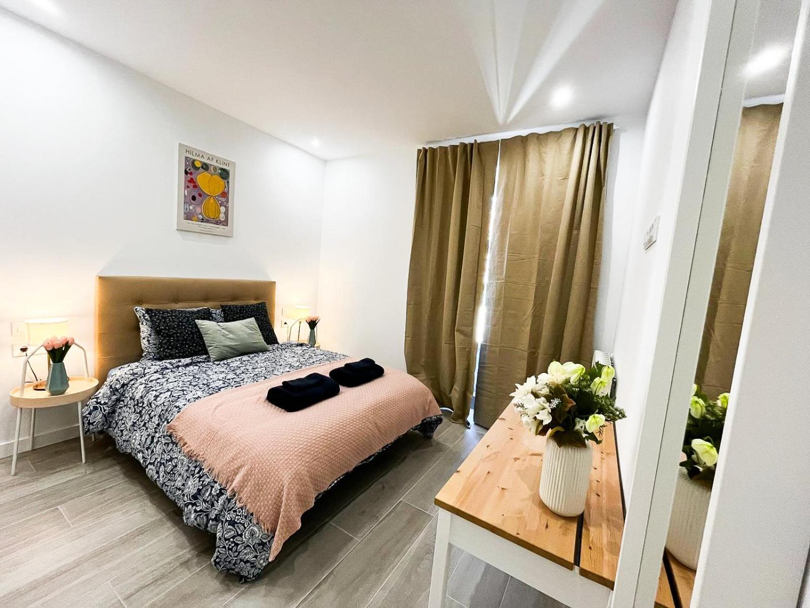 Centric Rooms In Мадрид Екстериор снимка