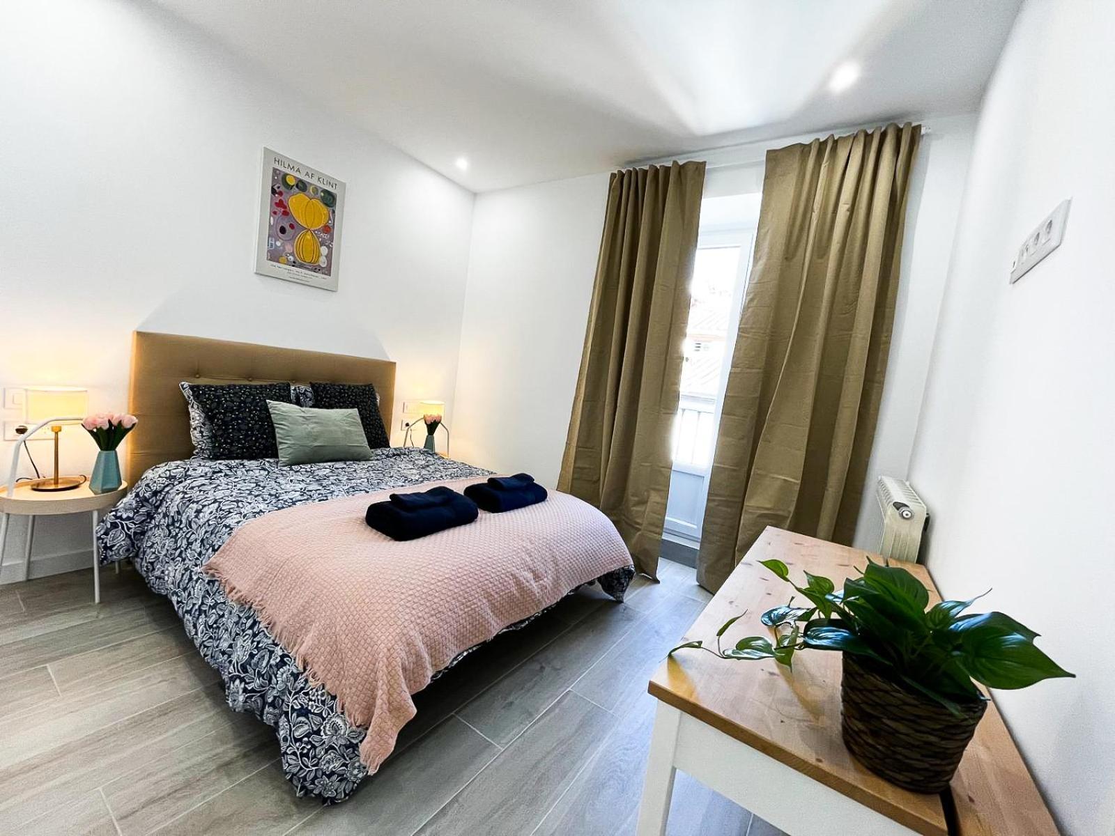 Centric Rooms In Мадрид Екстериор снимка