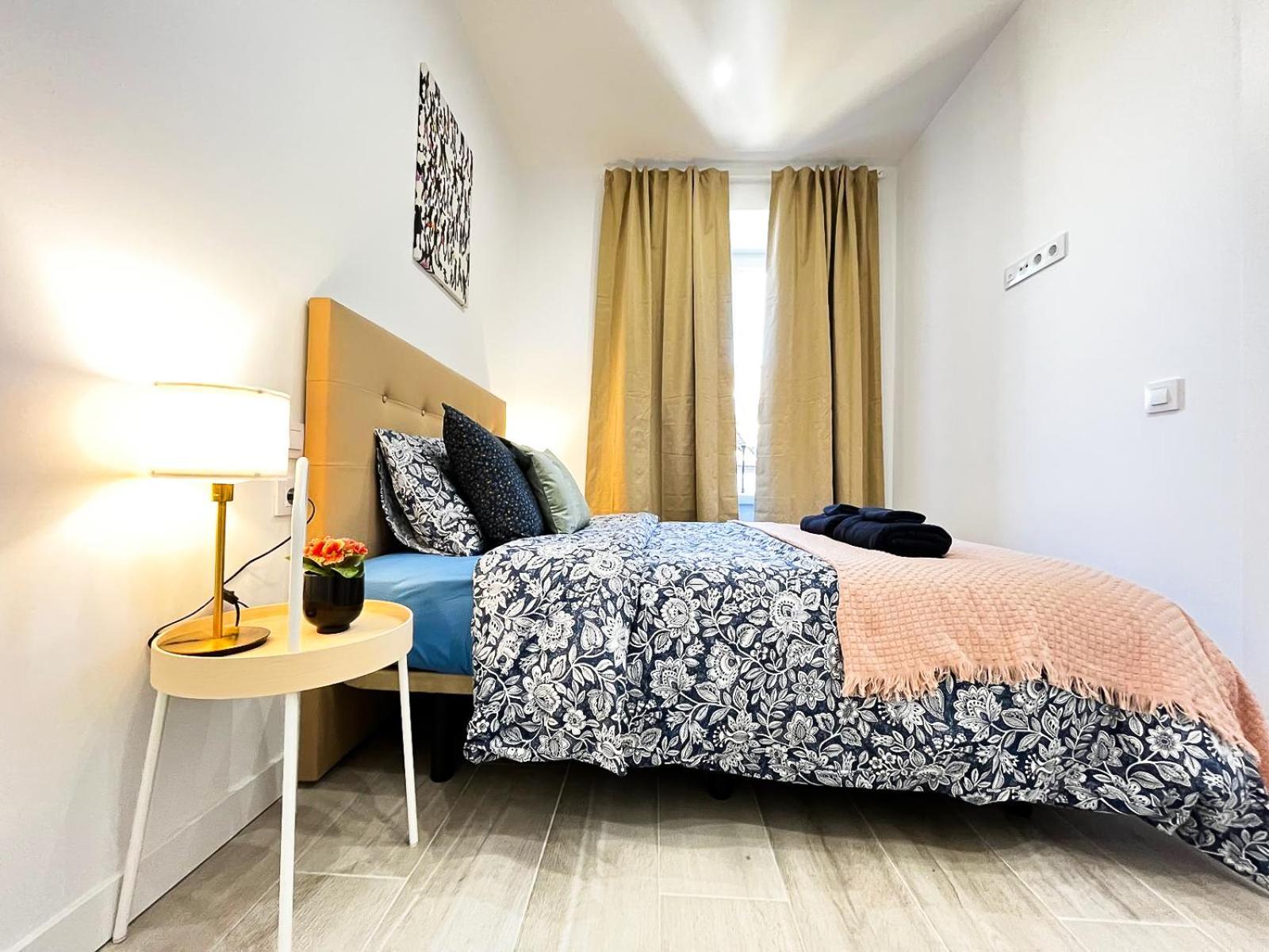Centric Rooms In Мадрид Екстериор снимка
