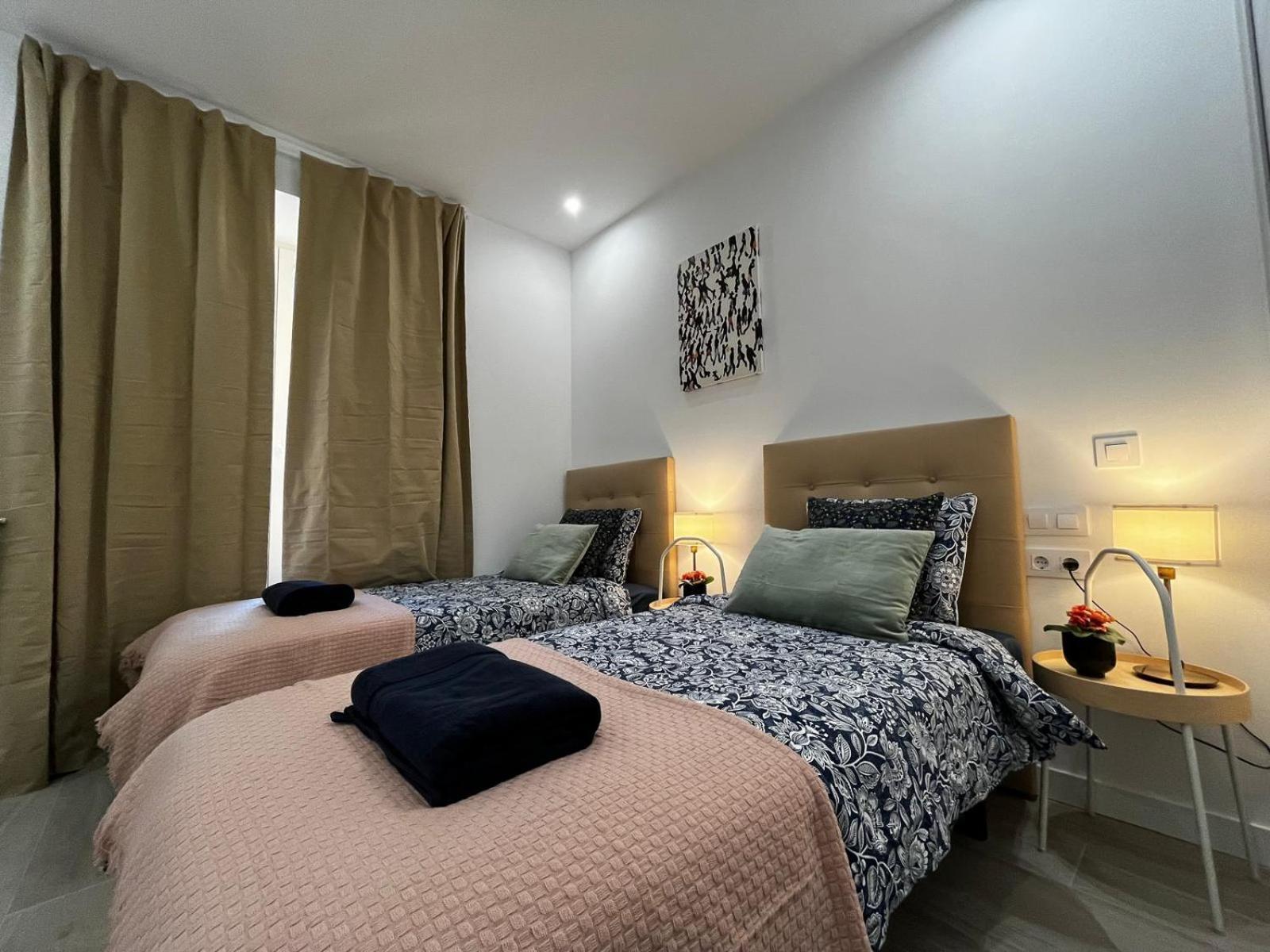 Centric Rooms In Мадрид Екстериор снимка