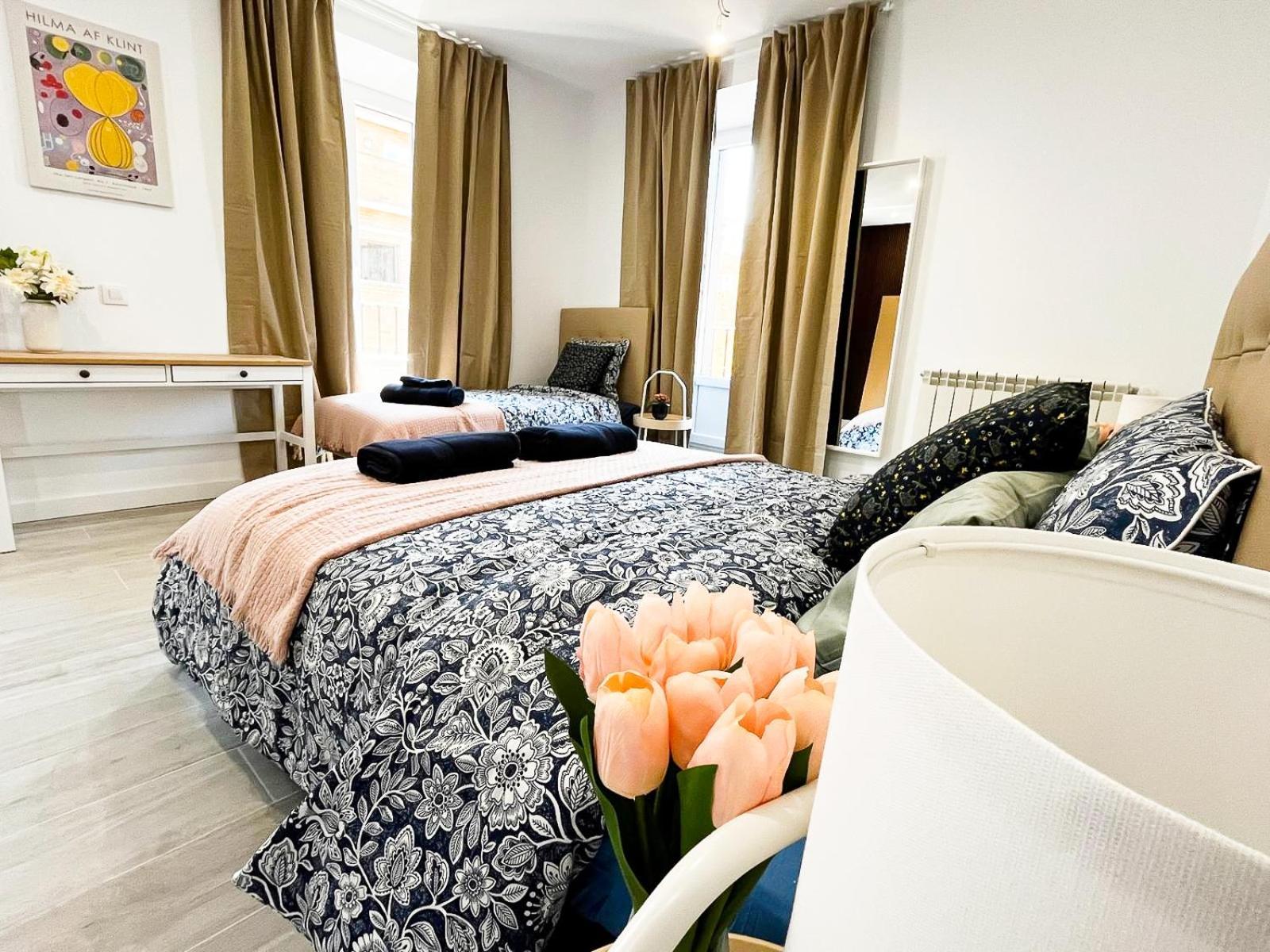 Centric Rooms In Мадрид Екстериор снимка