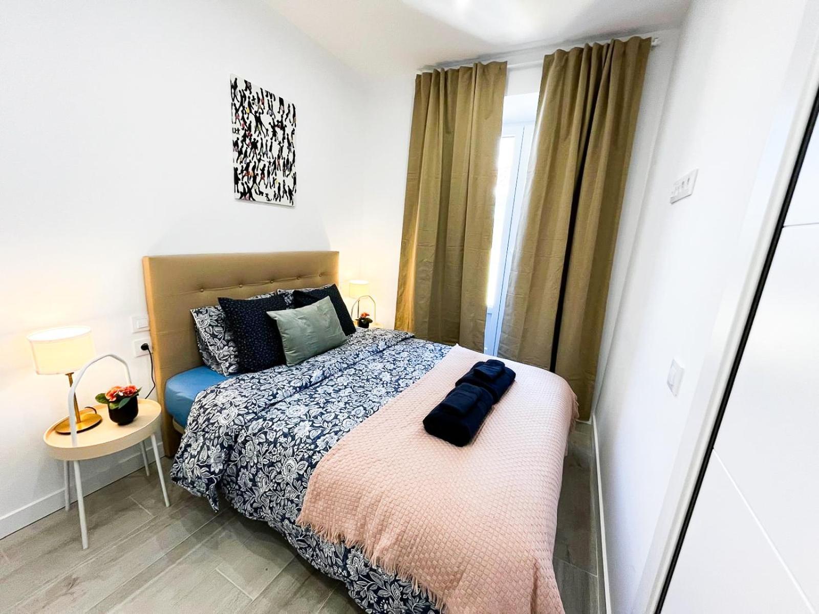 Centric Rooms In Мадрид Екстериор снимка